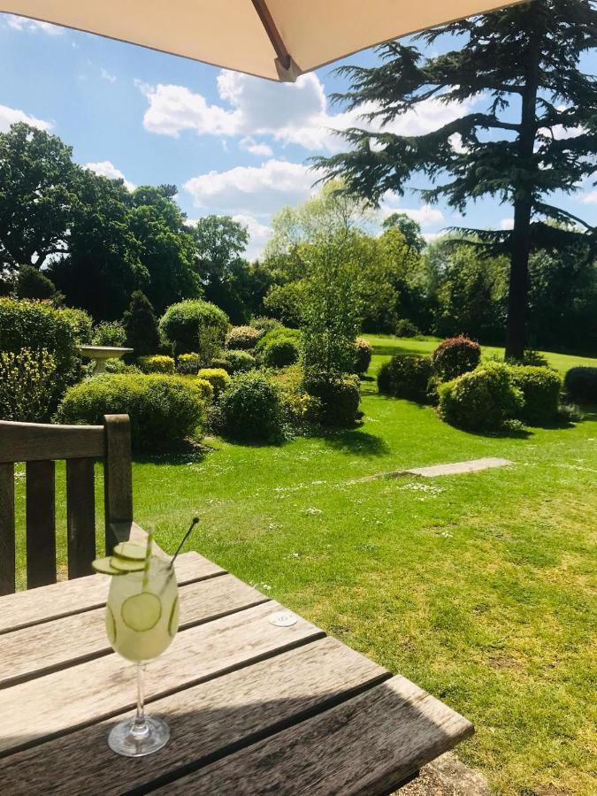 The Manor At Bickley Hotel Bromley Exterior foto